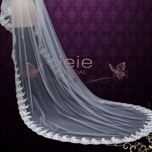 Diamond white/ivory lace cathedral mantilla veil